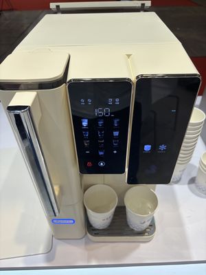 เครื่องจ่ายน้ำบนเคาน์เตอร์พร้อมเครื่องทำน้ำแข็ง – ระบบน้ำร้อน น้ำเย็น น้ำบริสุทธิ์ และน้ำแข็ง 4-in-1